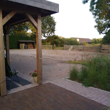 Countryside Above Amsterdam Апартаменты *
